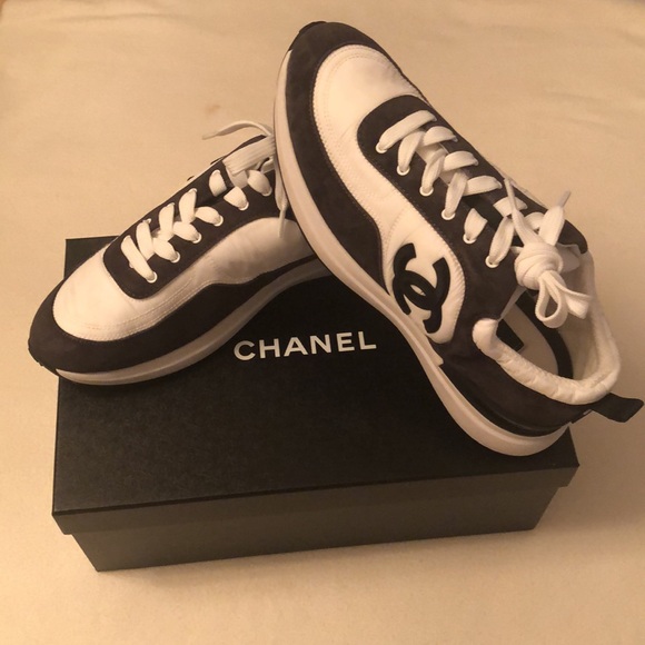 Chanel CC Logo Cloth Trainers - Picture 3 of 15